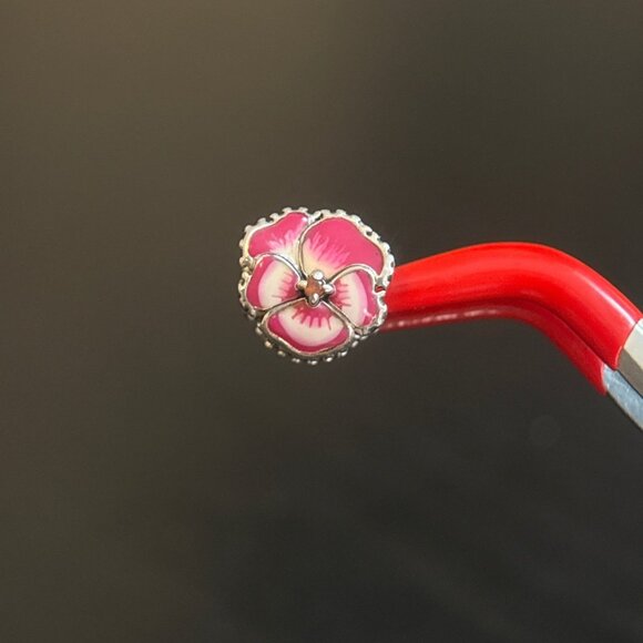 Pandora Pink Pansy Flower Charm - Picture 4 of 4